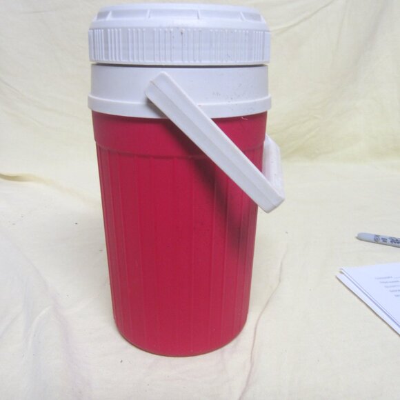 VTG 80'S LIPTON ICED TEA PROMO COOLER JUG 1/2 GAL $EACH - Picture 10 of 14